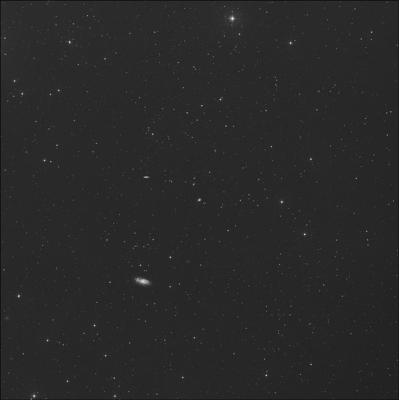 NGC 899