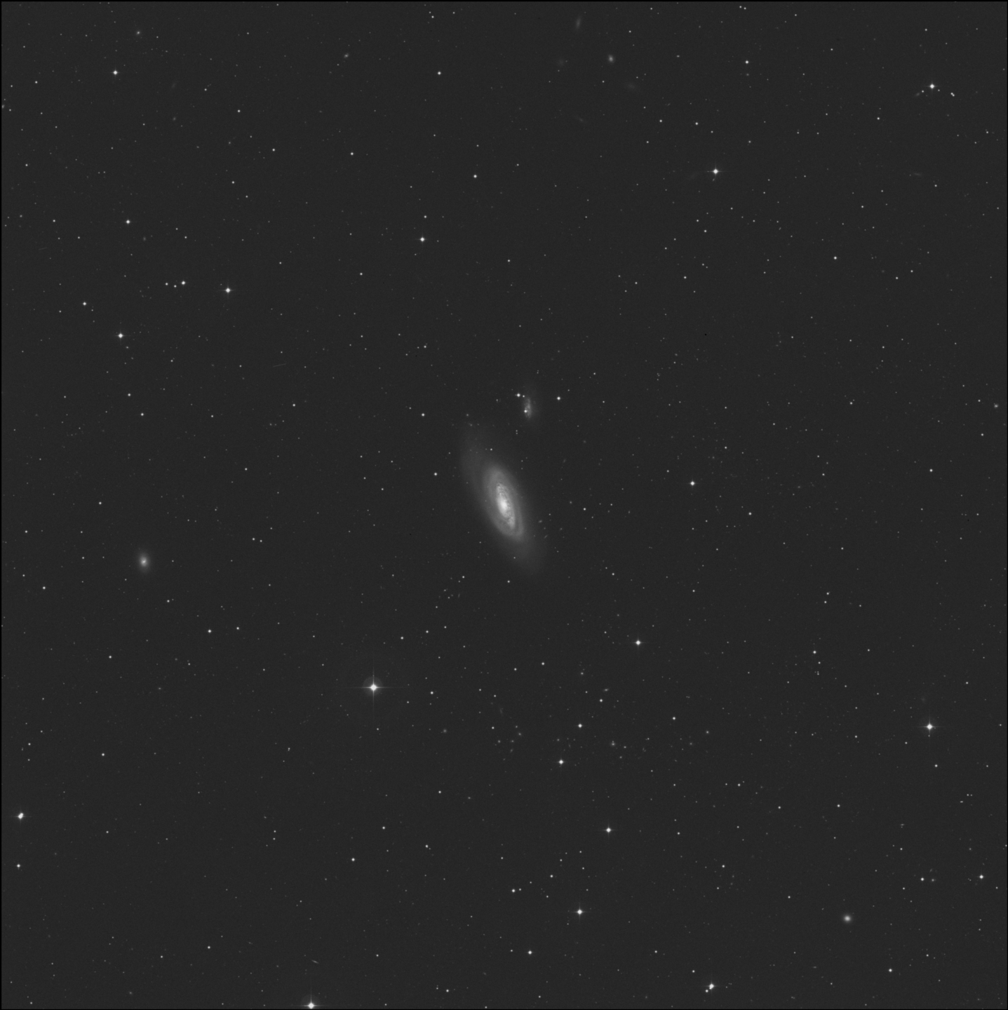 NGC 4569