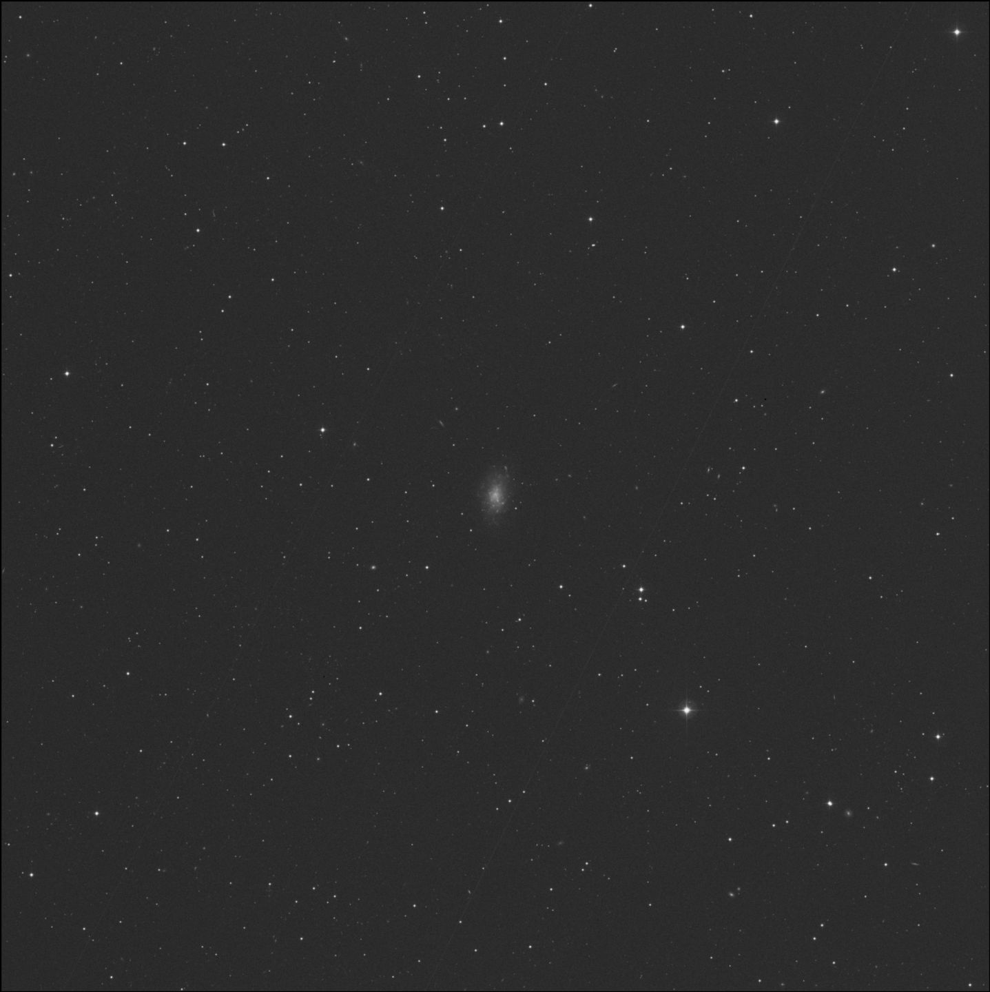 NGC 5204