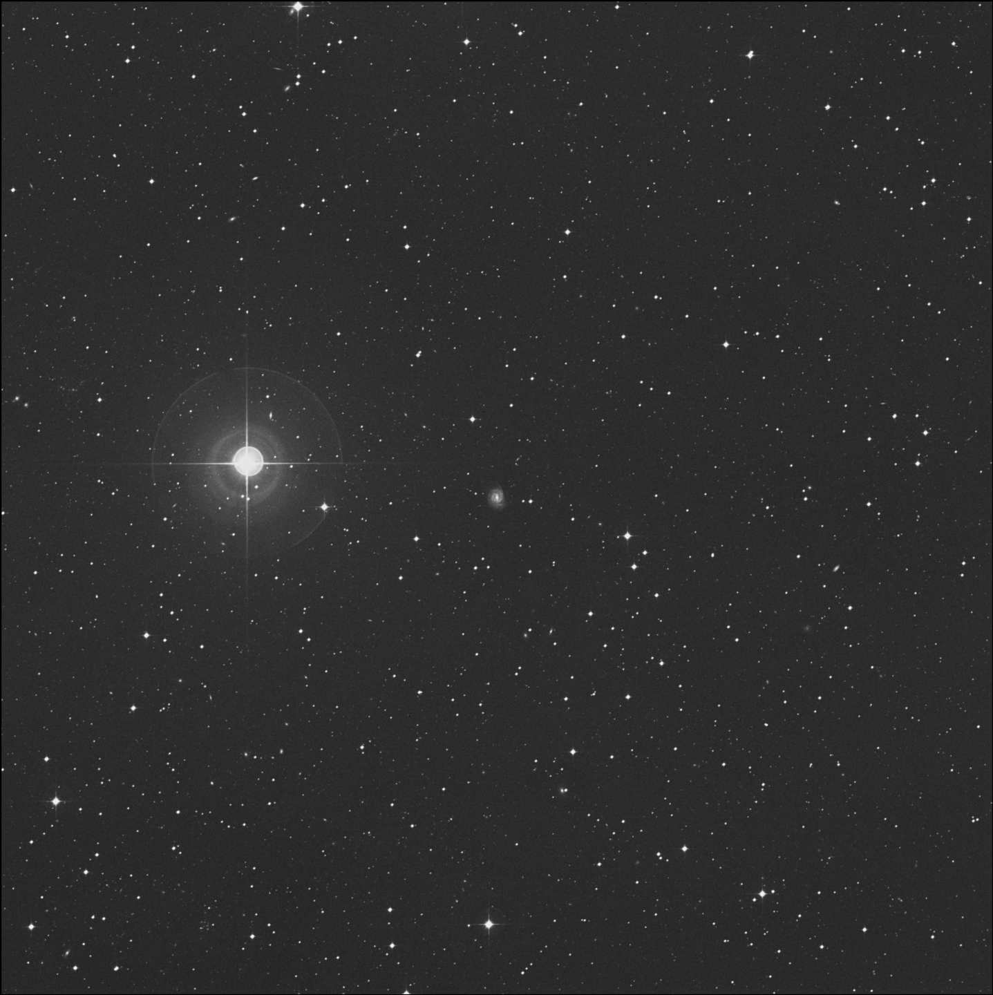 NGC 5618