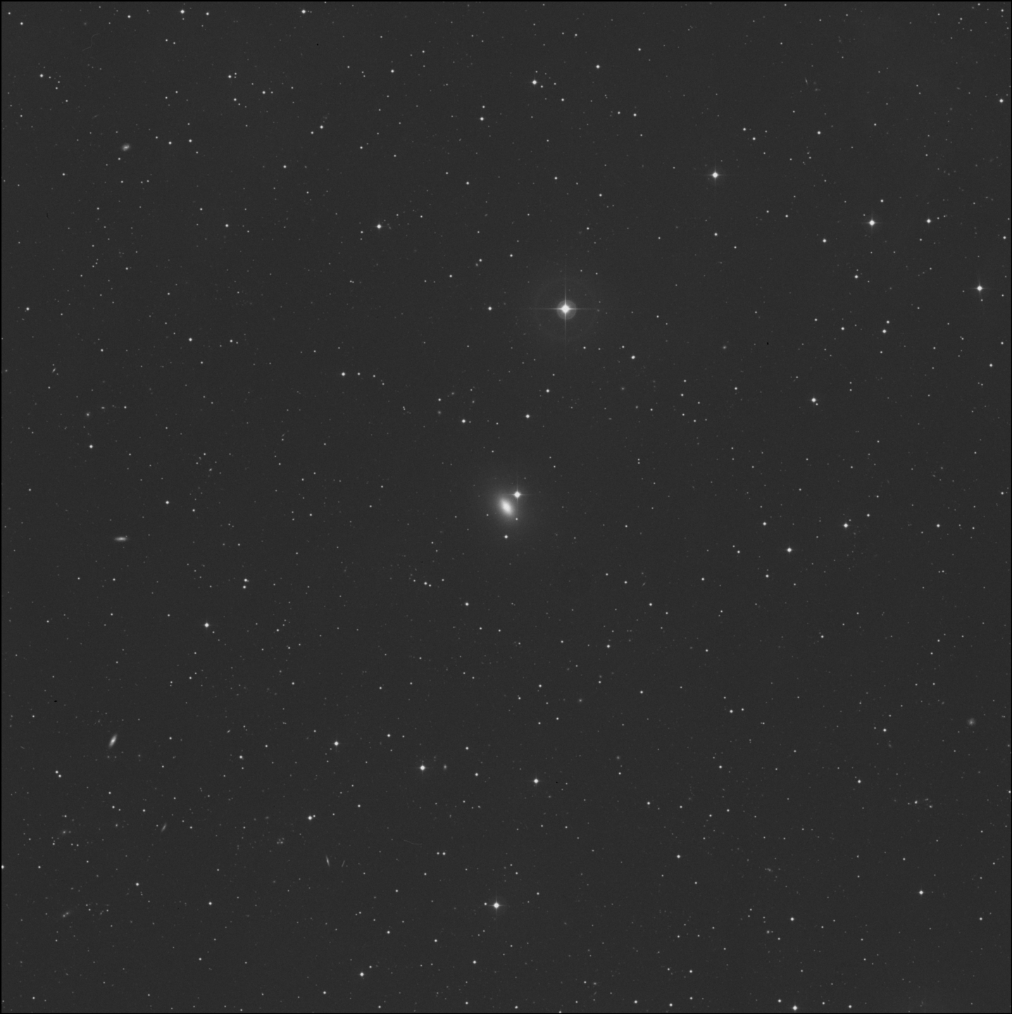 NGC 821