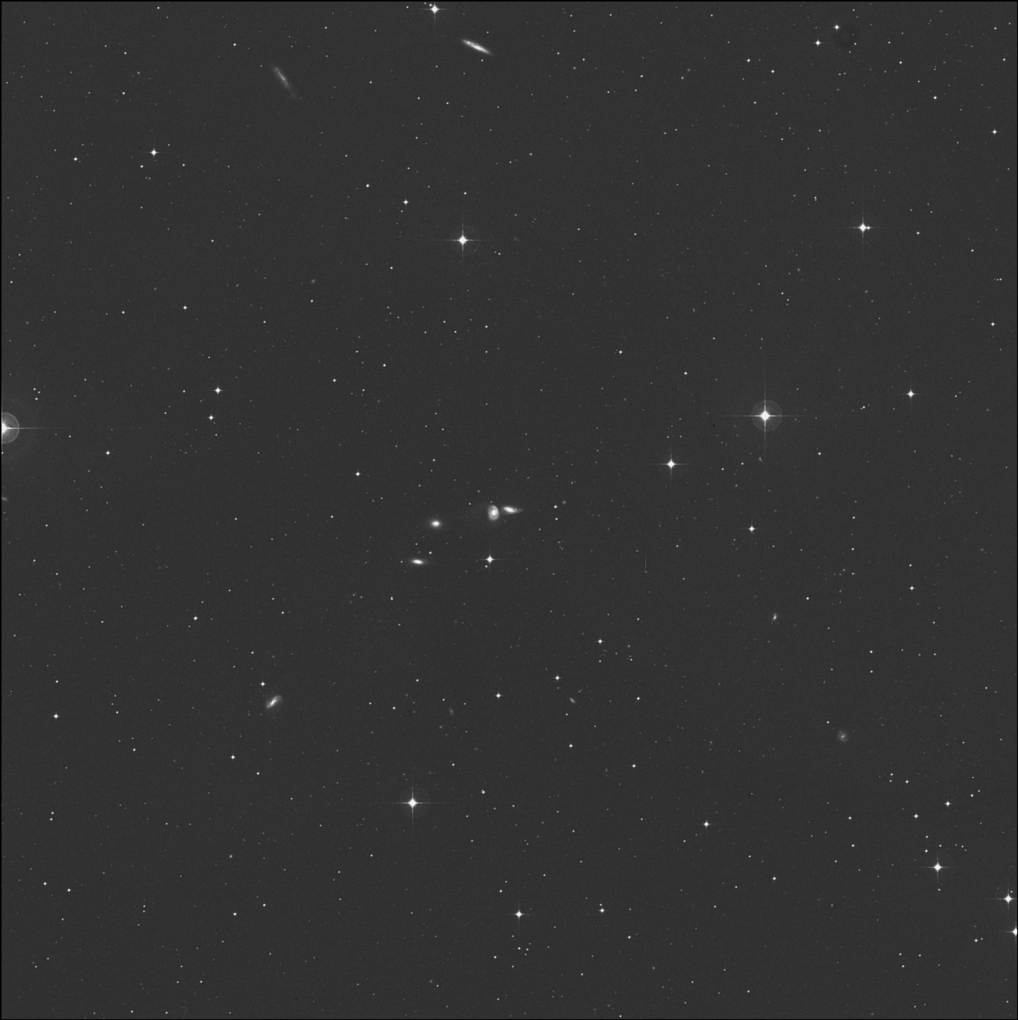 NGC 833