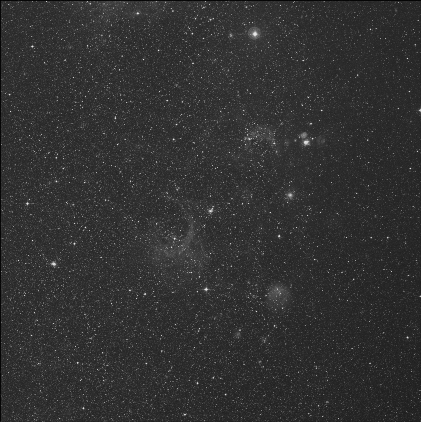 NGC 1735