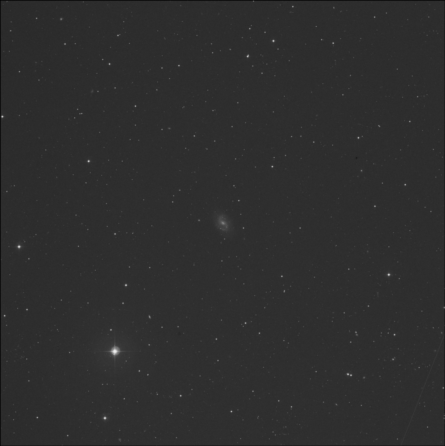 NGC 3930